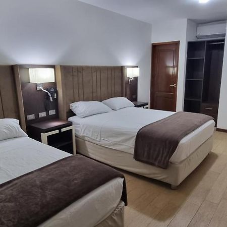 Hotel Imperio Real Трухильо Экстерьер фото