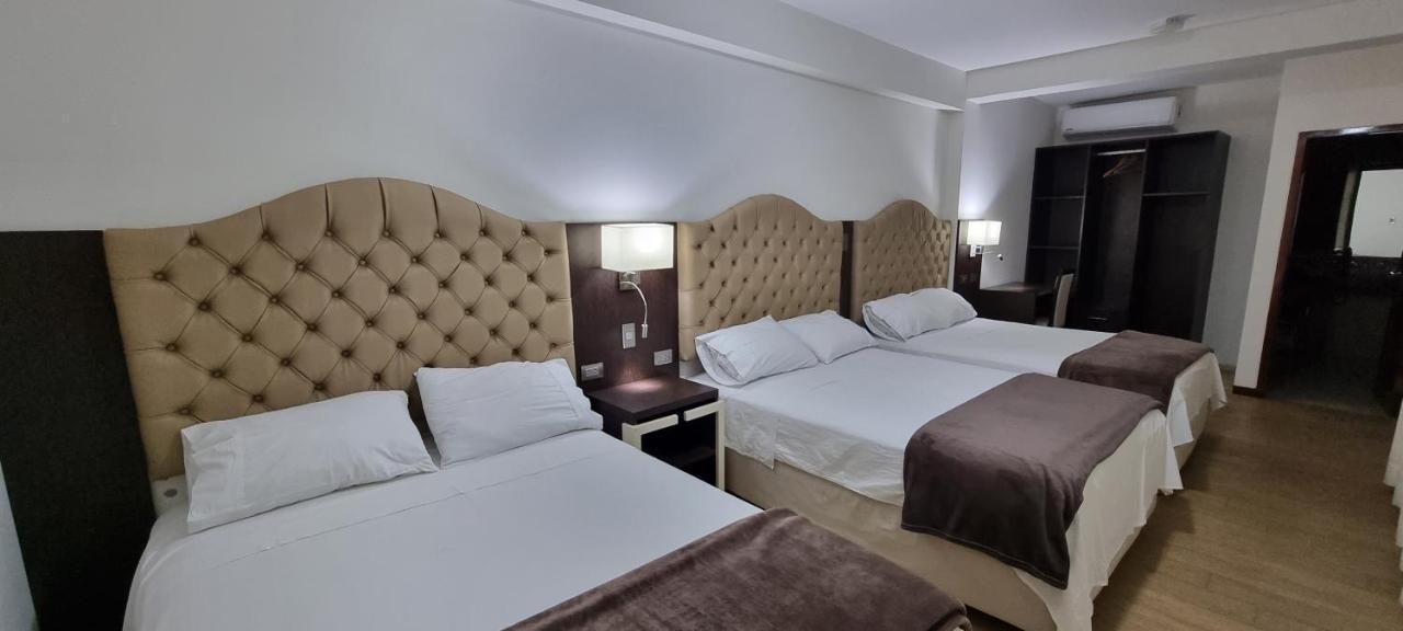 Hotel Imperio Real Трухильо Экстерьер фото